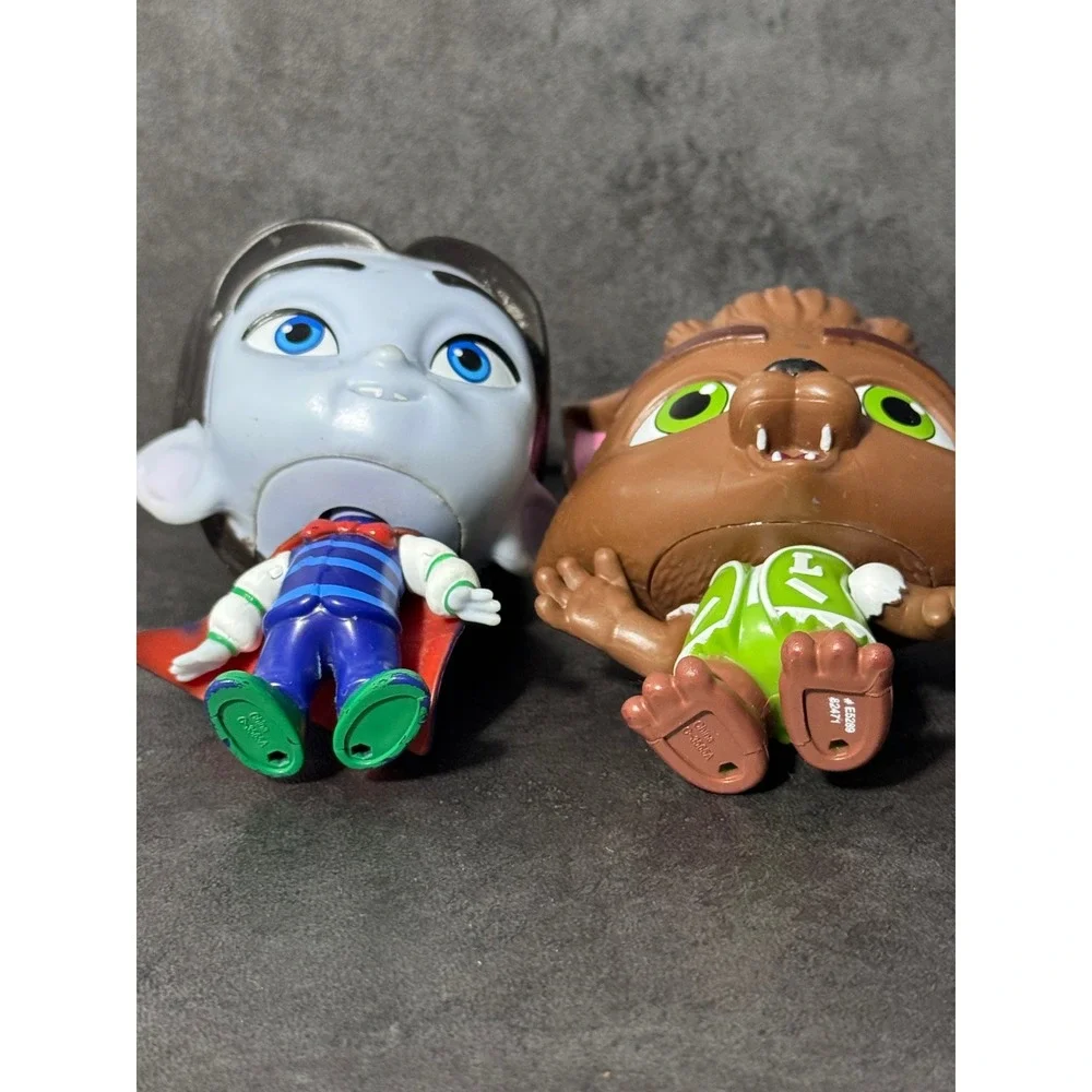 Playskool Netflix Super Monsters Drac Shadows and Lobo Howler Figures